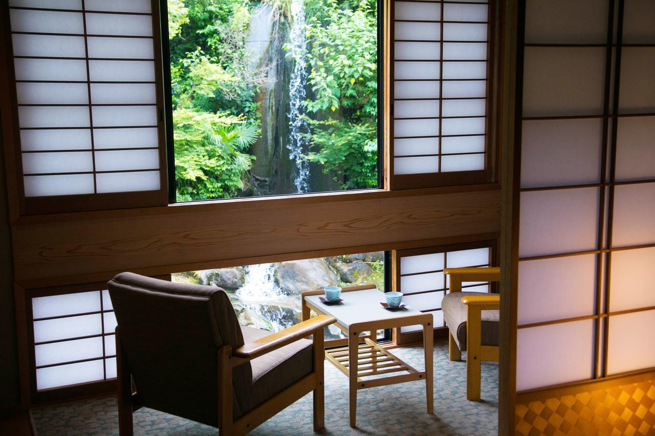 Nansuikaku Hotel Miyawaka Exterior photo