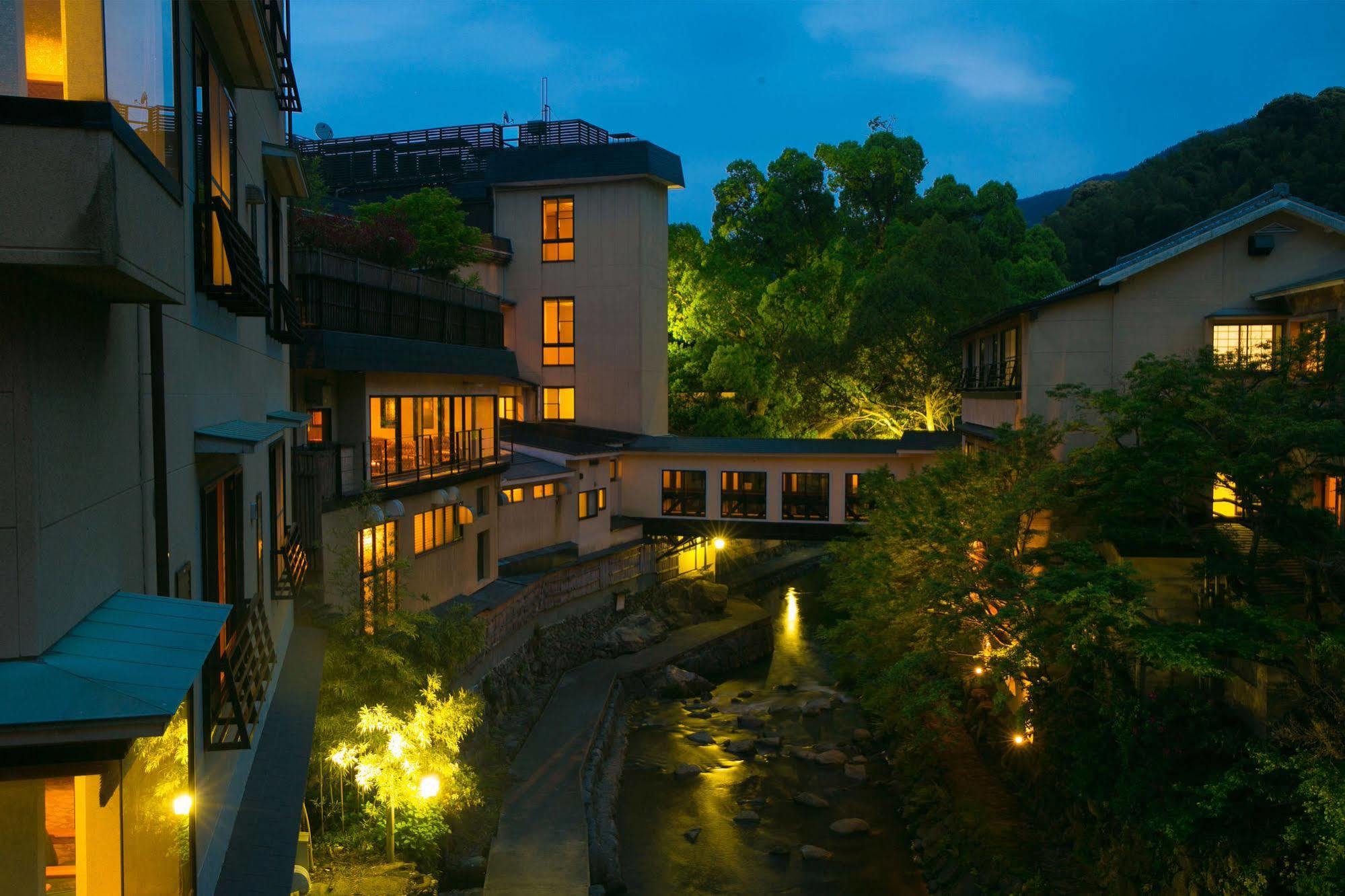 Nansuikaku Hotel Miyawaka Exterior photo